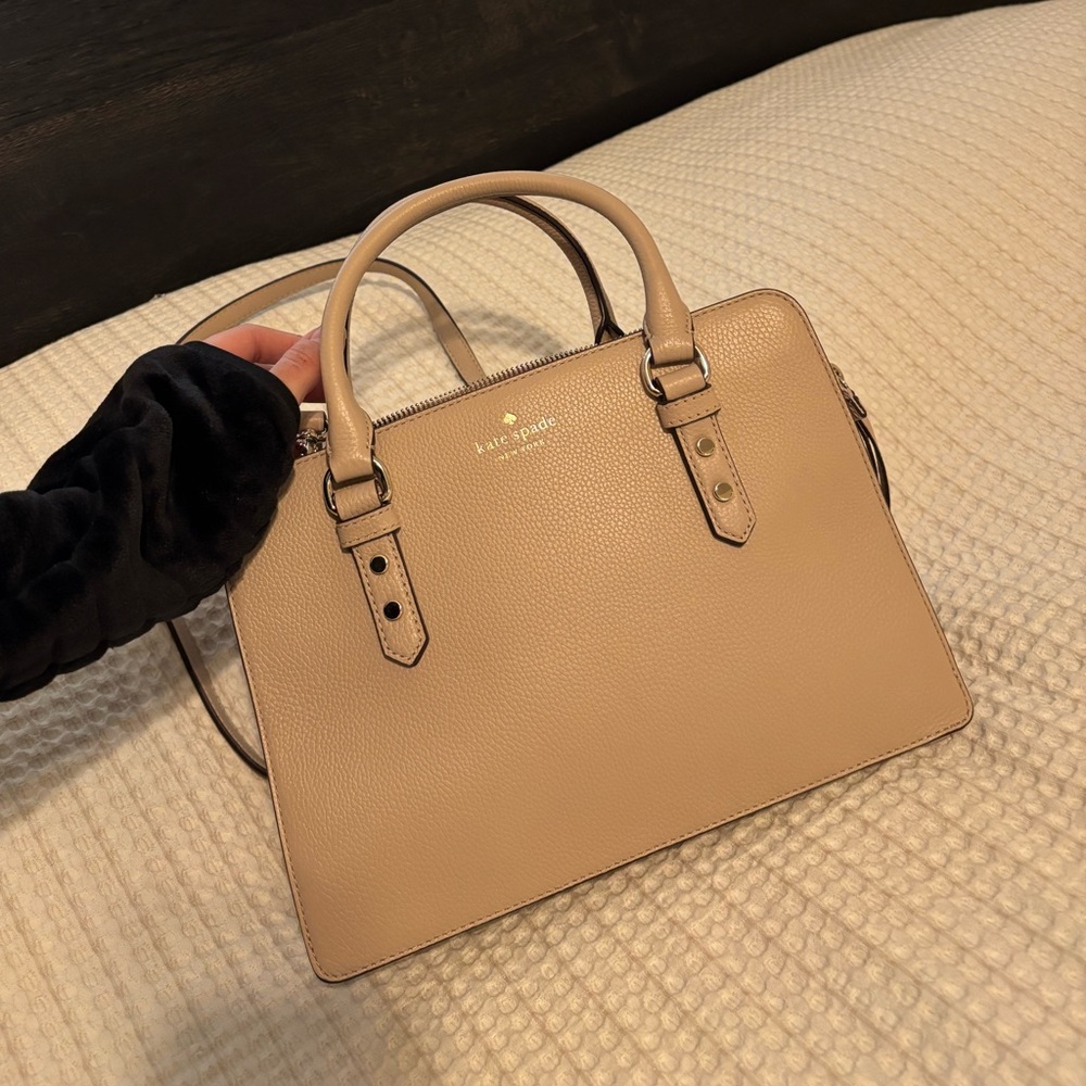 Kate Spade New York’s Women’s Satchel - Picture 3 of 8